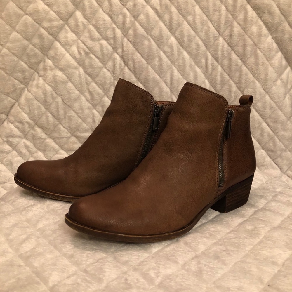 Lucky Brand Basel Ankle Boots in Brindle Brown 8.5
